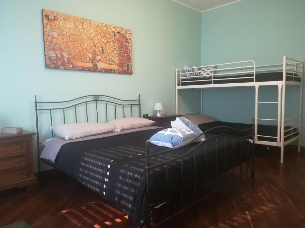 Lord C. Home Специя Экстерьер фото